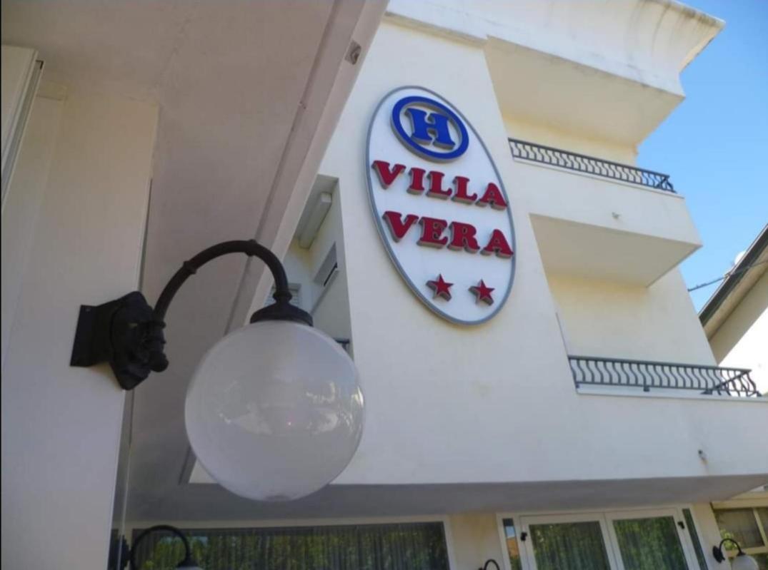 Hotel Villa Vera Rimini Ngoại thất bức ảnh